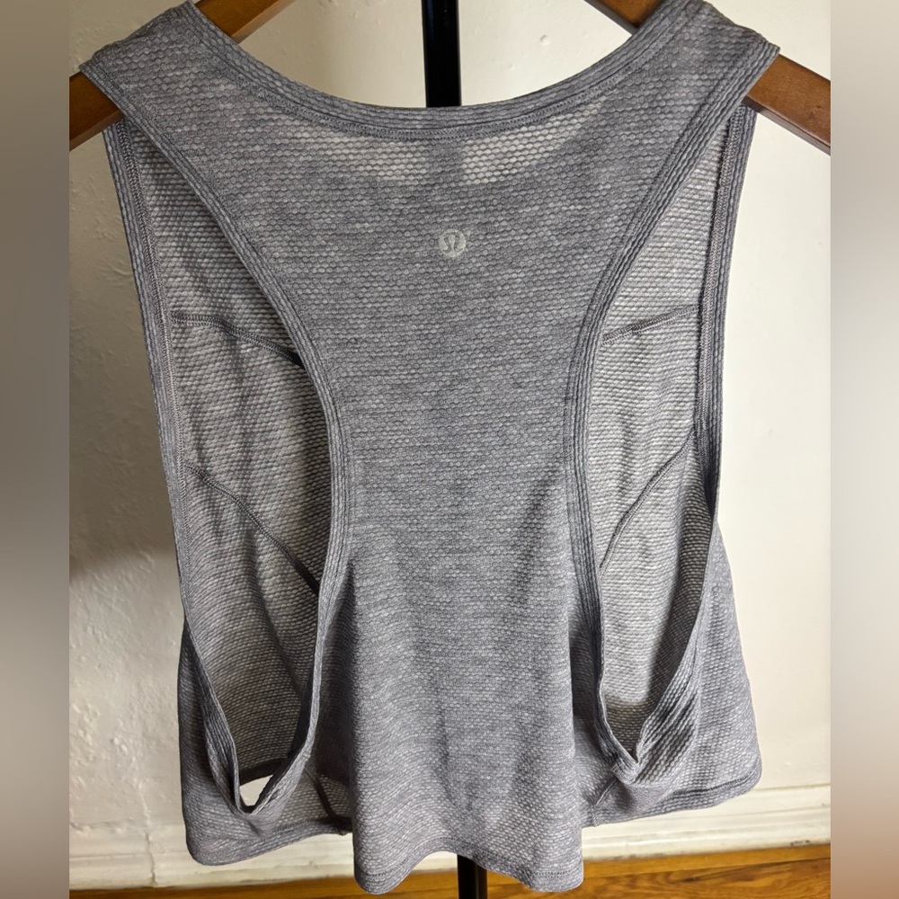 Lululemon Chic Heather Gray Women's Tank Top - Picture 3 of 3